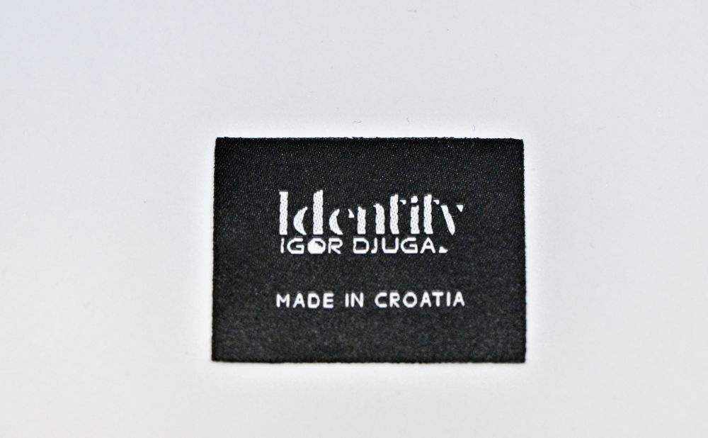 Našivne tekstilne etikete